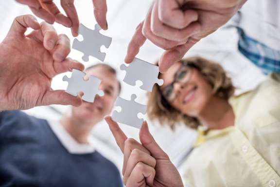 Simplifiez et optimisez vos finances avec un seul partenaire bancaire !